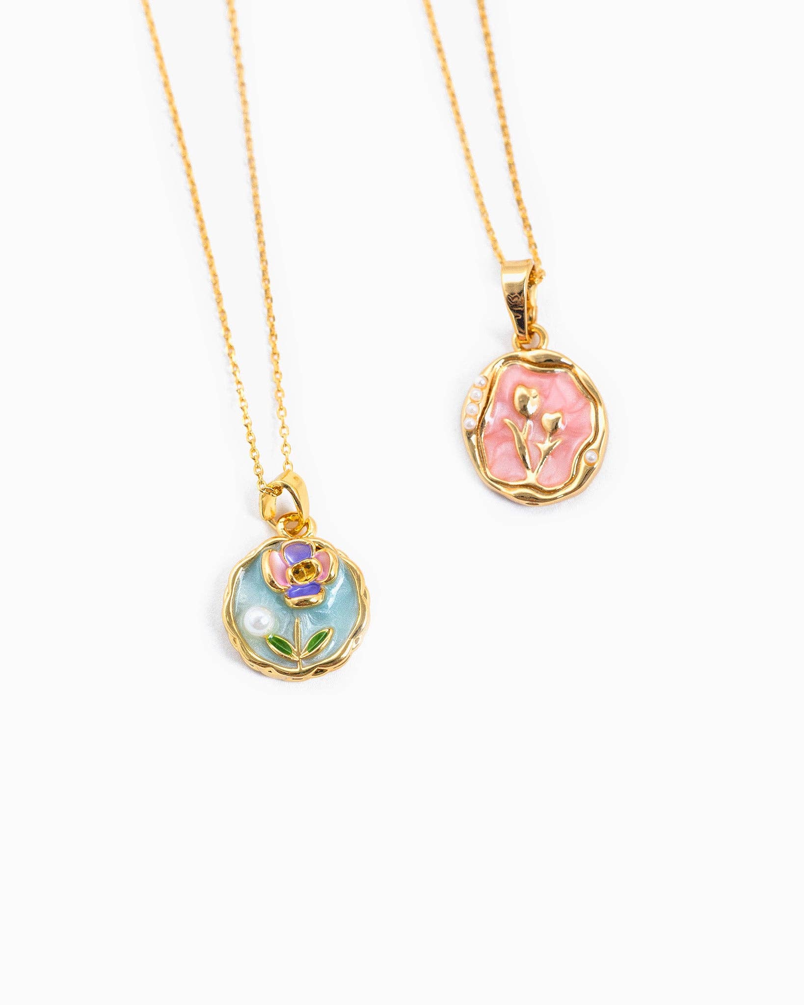 Green Coin Flower Pendant Necklace