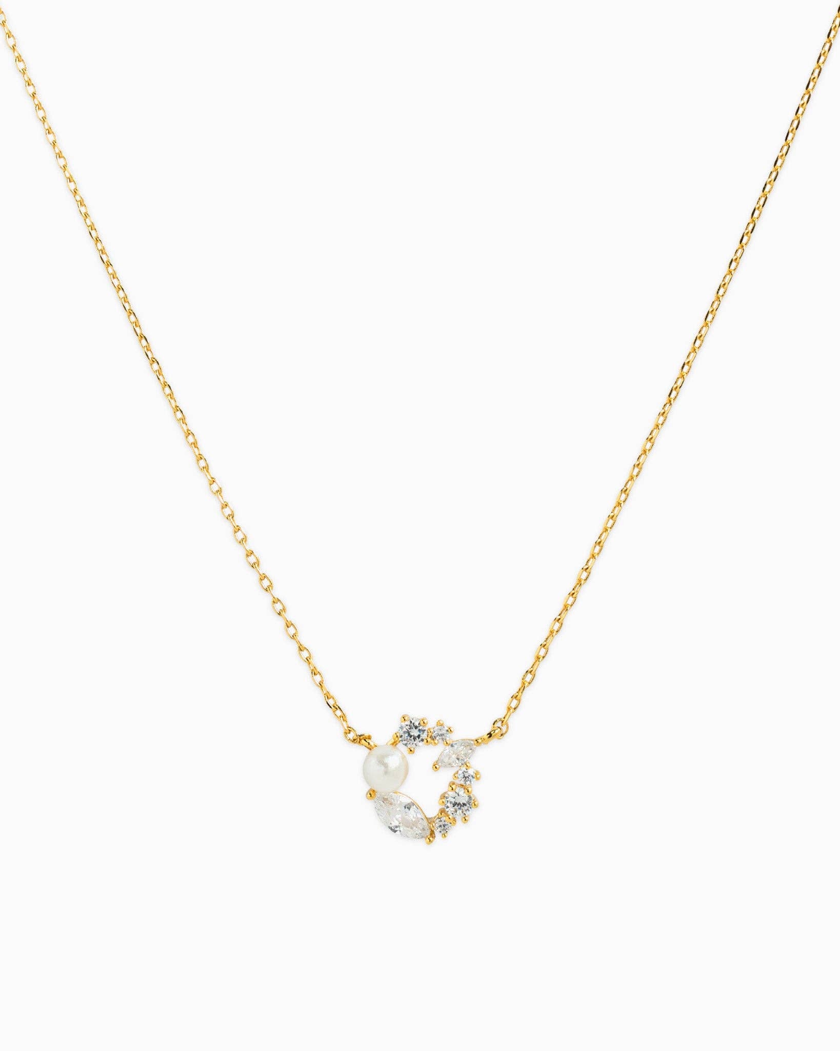 Round Pearl Crystal Flower Necklace