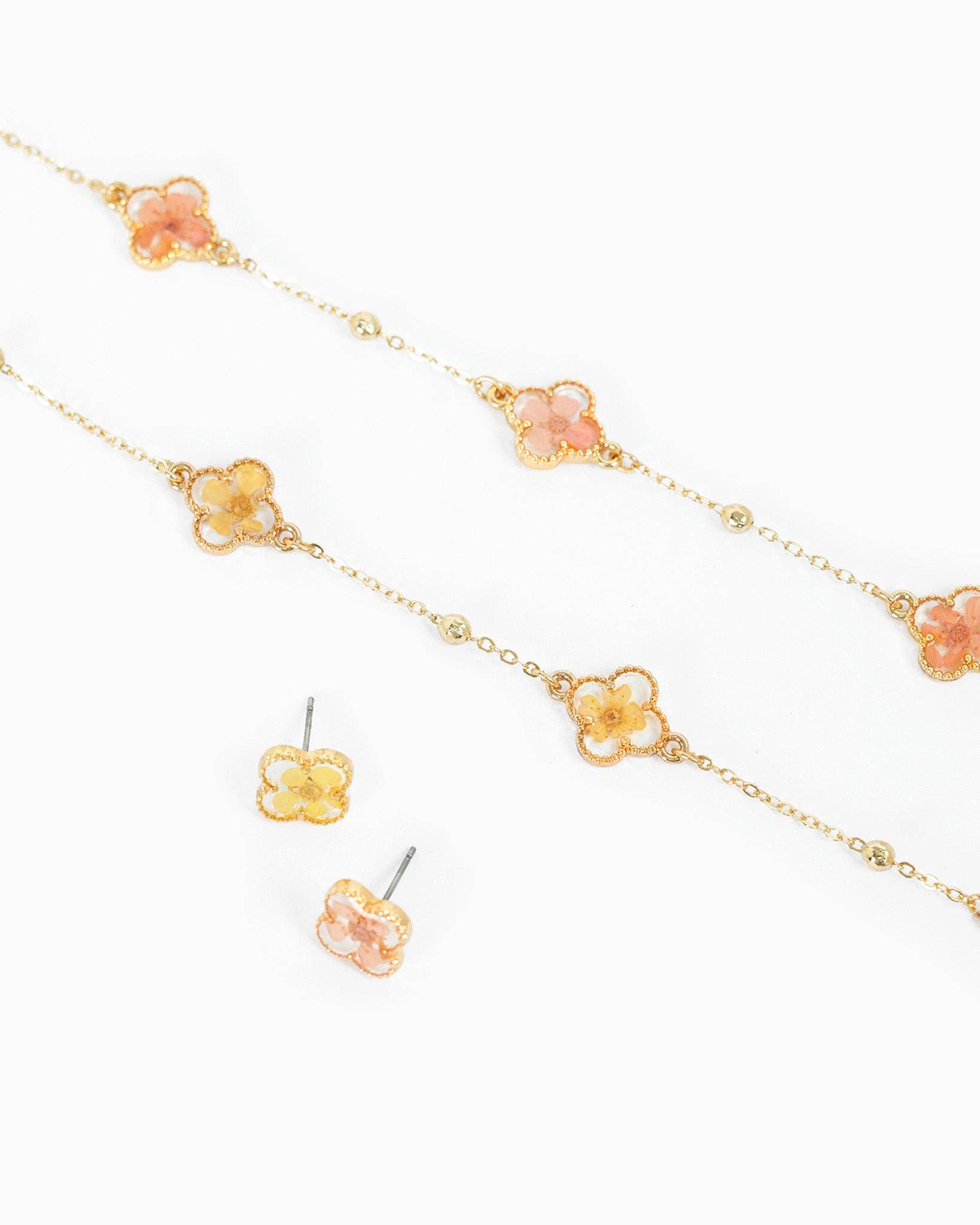 Pressed Flower Clover Station Necklace